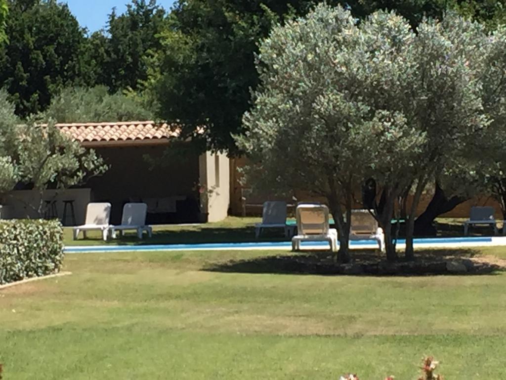 La Bastide Au Ventoux Bed and Breakfast Bédoin Εξωτερικό φωτογραφία